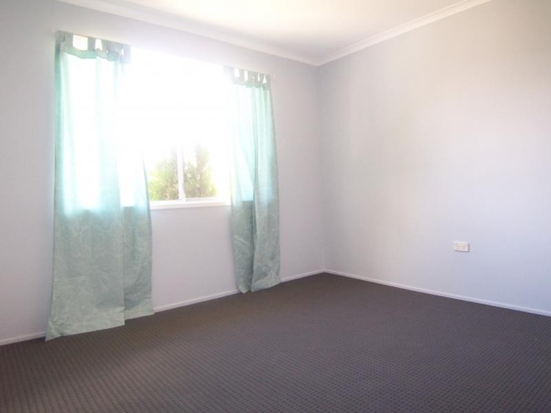 10 Maitland Street, Churchill QLD 4305