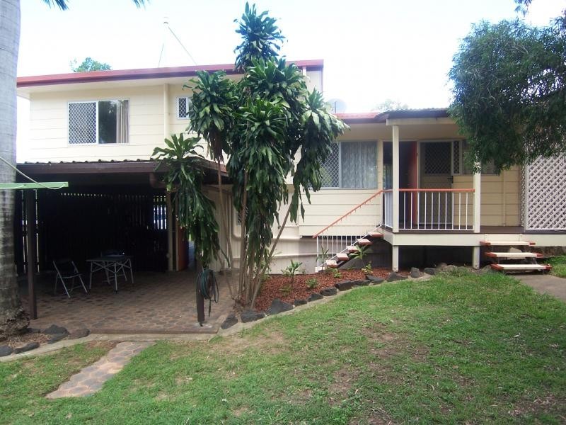 10 Maitland Street, Churchill QLD 4305