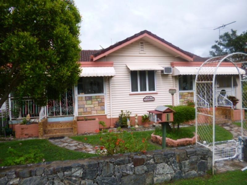 1 Chester Street, Brassall QLD 4305
