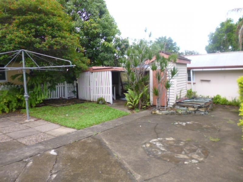 1 Chester Street, Brassall QLD 4305