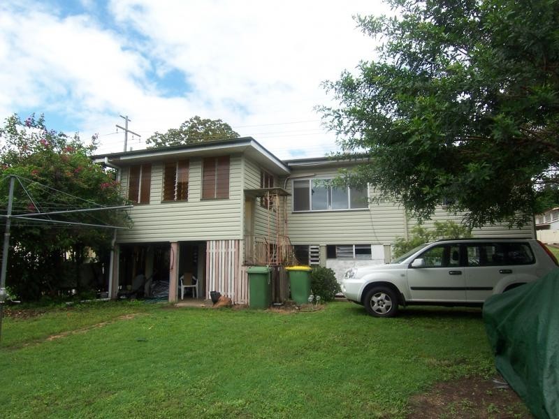 24 Liverpool Street, North Ipswich QLD 4305