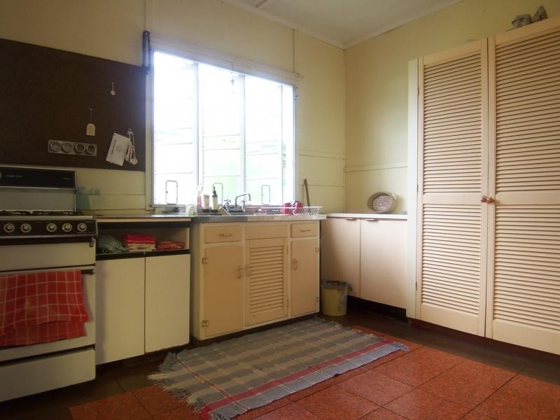 24 Liverpool Street, North Ipswich QLD 4305