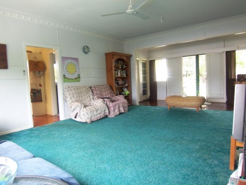 24 Liverpool Street, North Ipswich QLD 4305