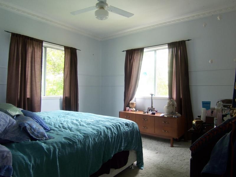 24 Liverpool Street, North Ipswich QLD 4305