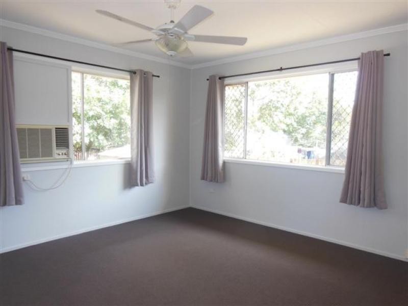 16 Mornington Cres, One Mile QLD 4305