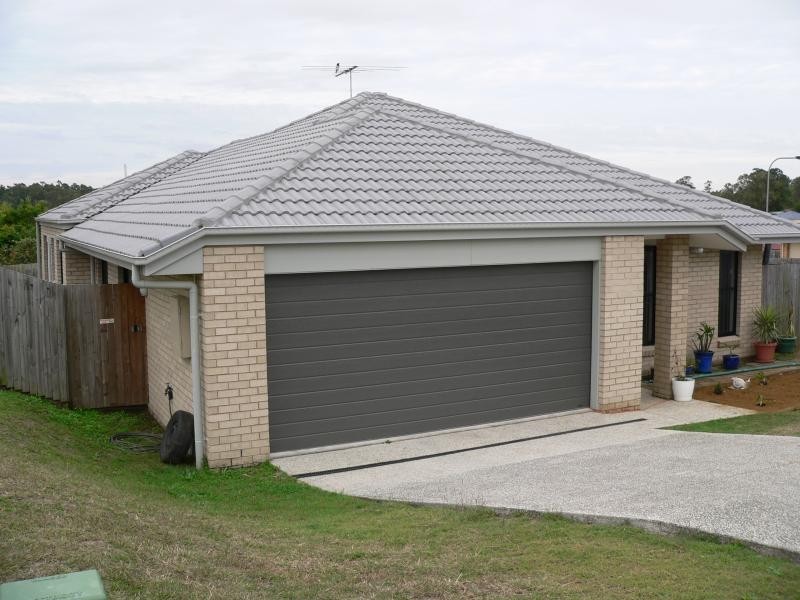 7 Bonogin Court, Redbank Plains QLD 4301