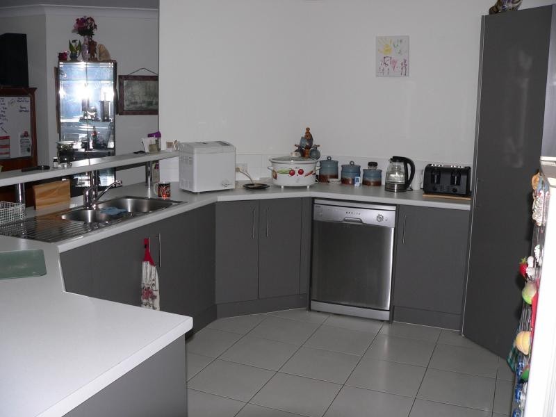 7 Bonogin Court, Redbank Plains QLD 4301