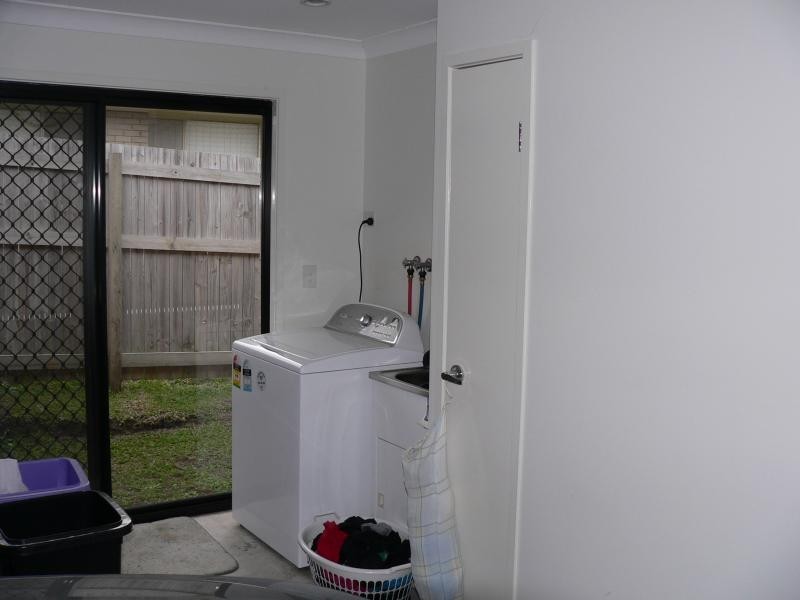 7 Bonogin Court, Redbank Plains QLD 4301