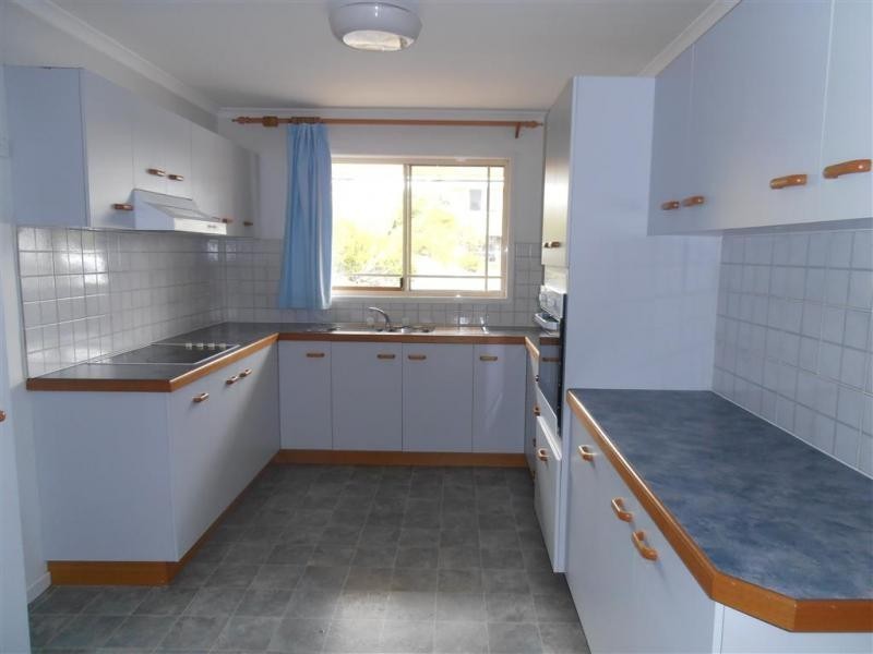 8/17 Gibbs Street, Churchill QLD 4305