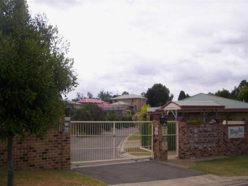 8/17 Gibbs Street, Churchill QLD 4305