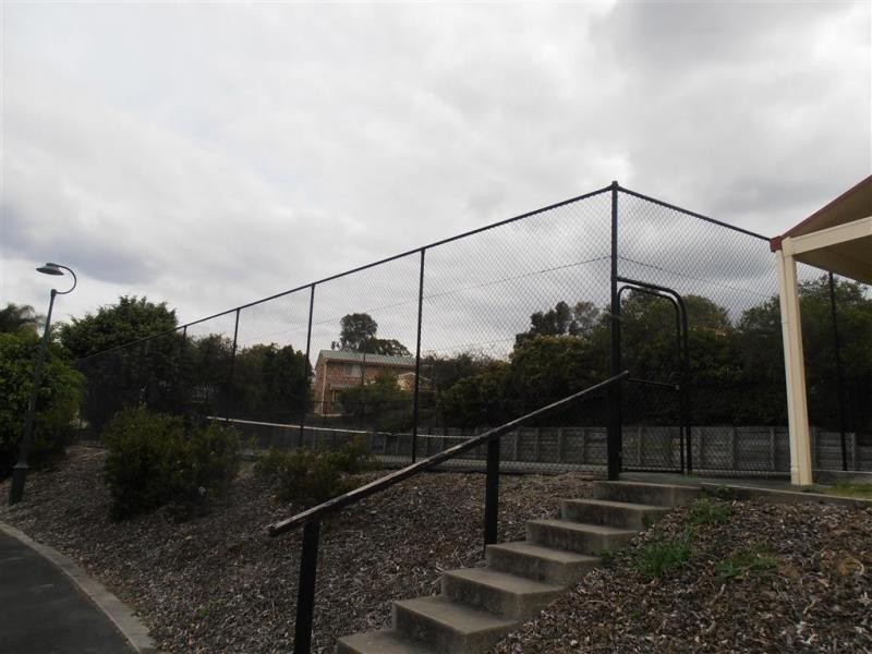 8/17 Gibbs Street, Churchill QLD 4305