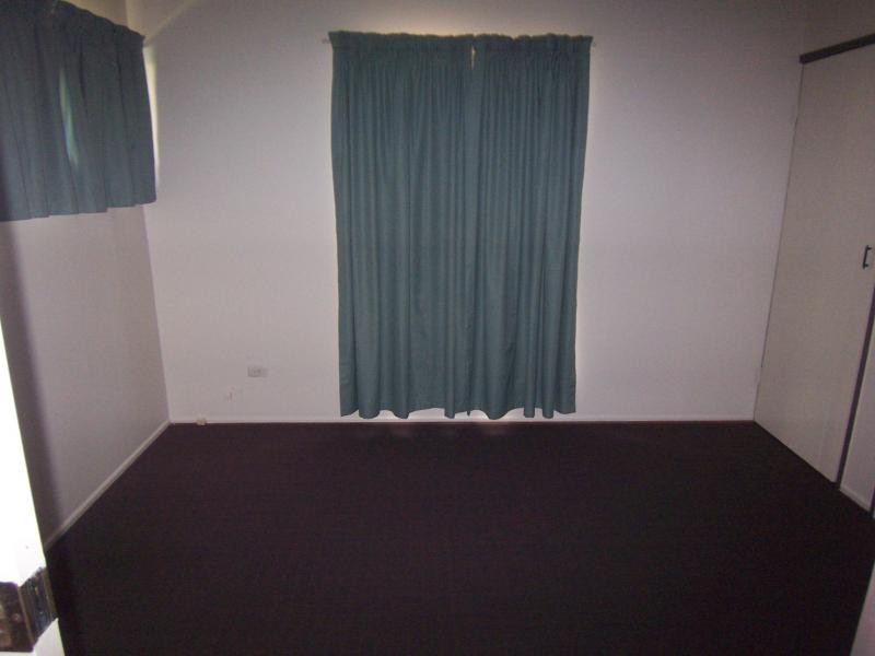 20 Naomai Street, Bundamba QLD 4304