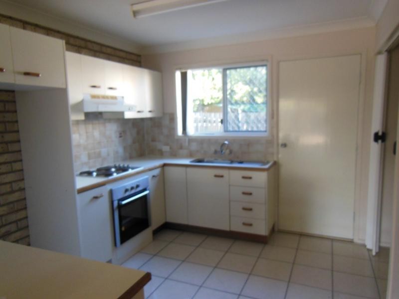 5/16 Lindsay Street, Bundamba QLD 4304