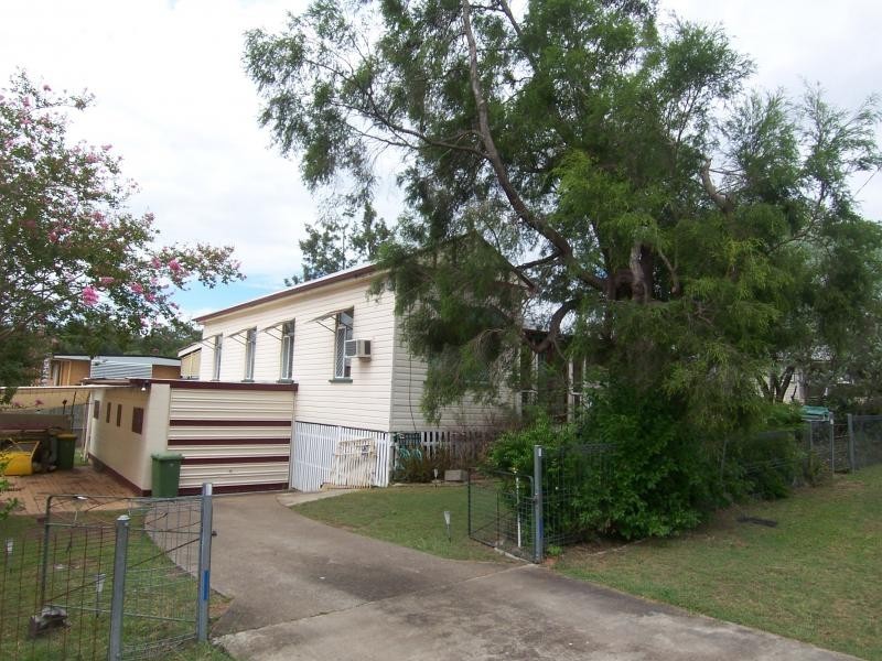 37 Ferrett Street, Sadliers Crossing QLD 4305