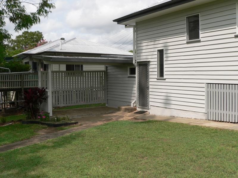 7 Nathan Street, East Ipswich QLD 4305