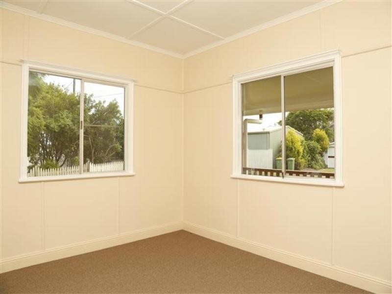 1 Coppin Street, Woodend QLD 4305