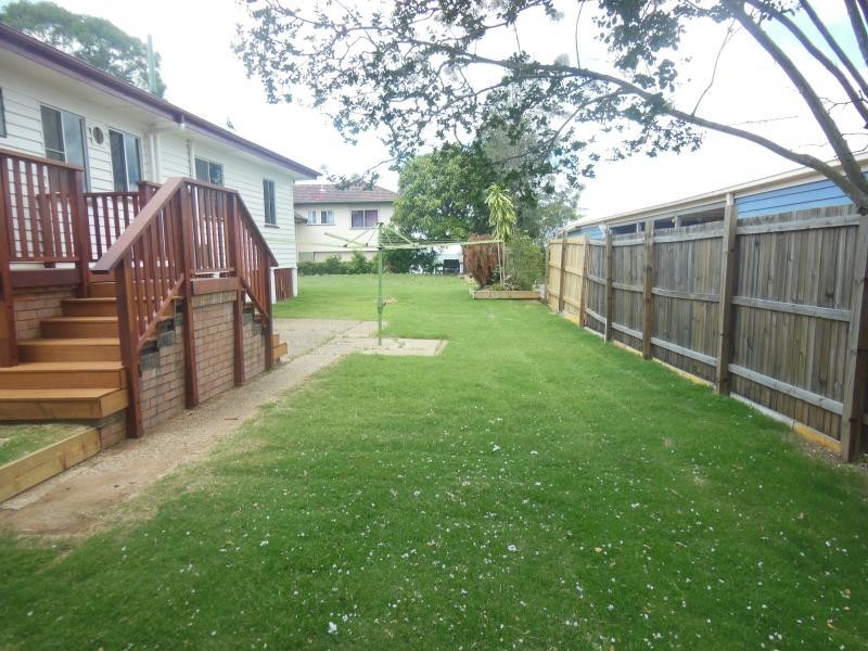 1 Coppin Street, Woodend QLD 4305