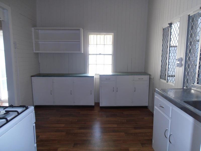 1/15 South Street, Ipswich QLD 4305