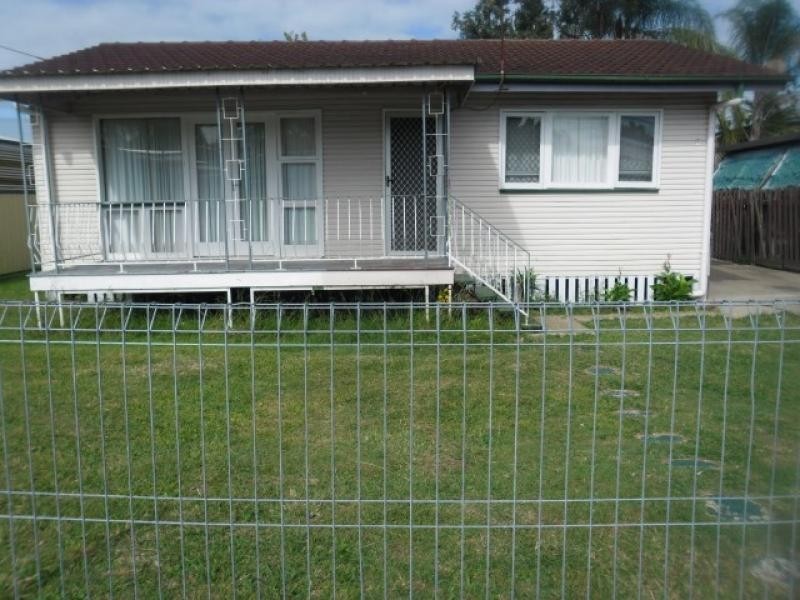 3 Beth Street, North Booval QLD 4304