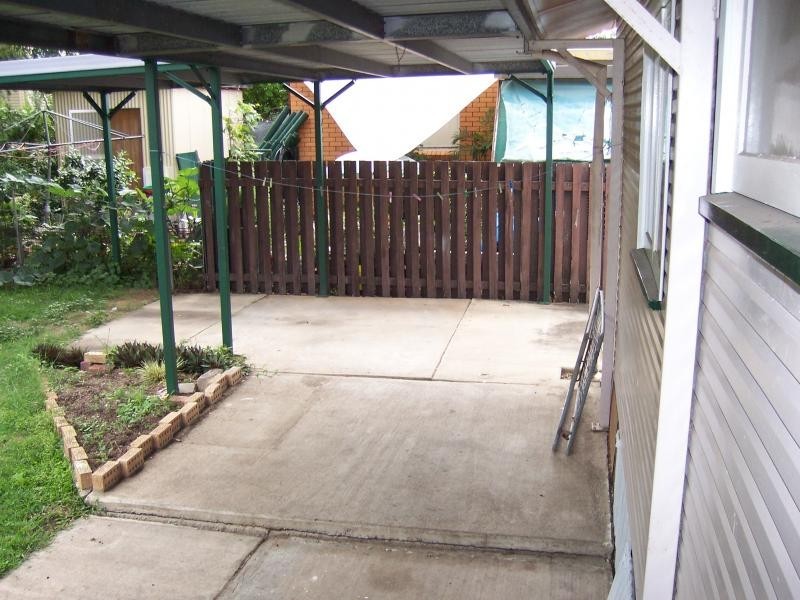 3 Beth Street, North Booval QLD 4304