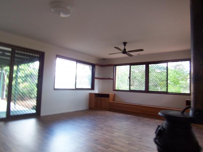 111 Mary Street, Blacksoil QLD 4306