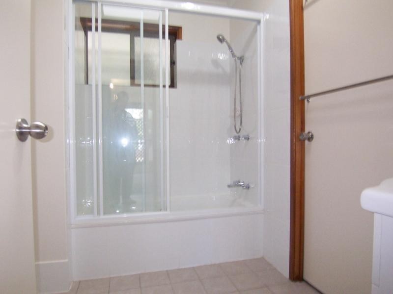 111 Mary Street, Blackstone QLD 4304