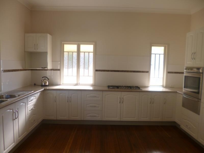 27A Fitzgibbon Street, North Ipswich QLD 4305