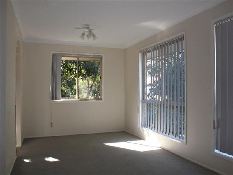 76 Jacaranda Street, Yamanto QLD 4305