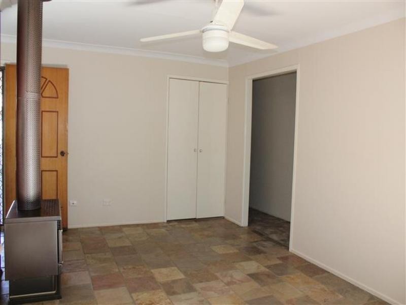 76 Jacaranda Street, Yamanto QLD 4305