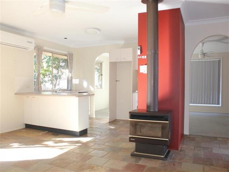 76 Jacaranda Street, Yamanto QLD 4305