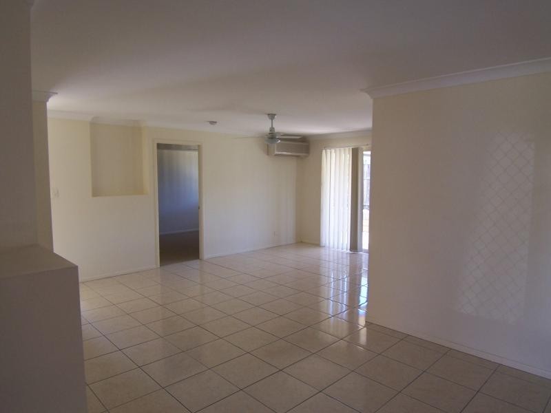 17 Tulipwood Close, Brassall QLD 4305