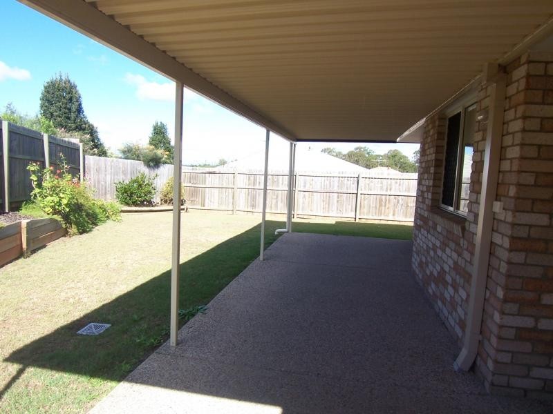 17 Tulipwood Close, Brassall QLD 4305