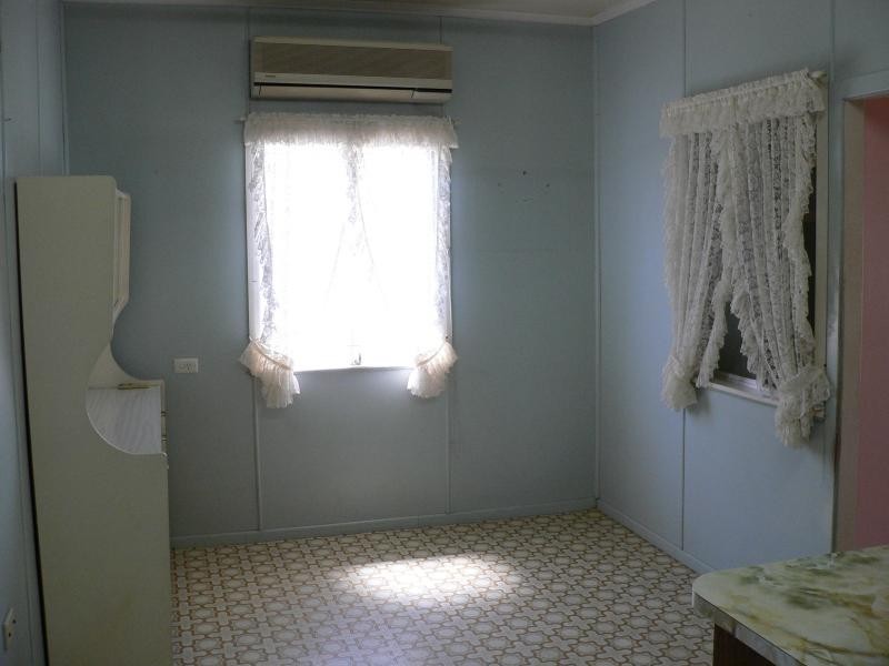 1 Simmons Street, North Ipswich QLD 4305