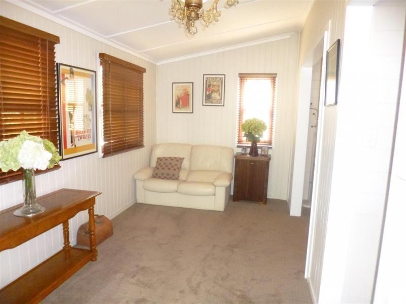 53 Hill Street, North Ipswich QLD 4305