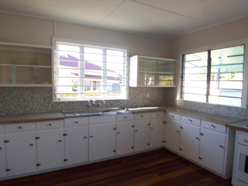 32 Waghorn Street, Ipswich QLD 4305