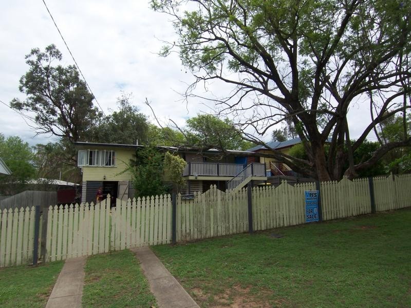 27 Kynance Street, Leichhardt QLD 4305