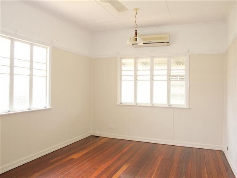 11 Countess Street, East Ipswich QLD 4305