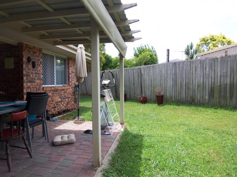 1 and 2 /10 Jocelyn Court, Raceview QLD 4305