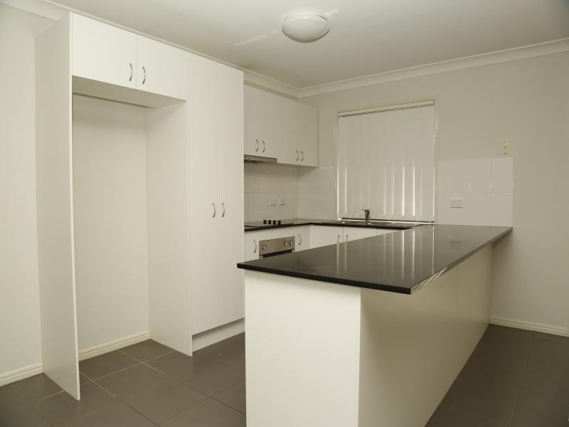 17 Aramac Street, Brassall QLD 4305