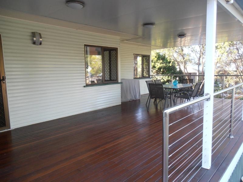 5 Cramb Street, Eastern Heights QLD 4305