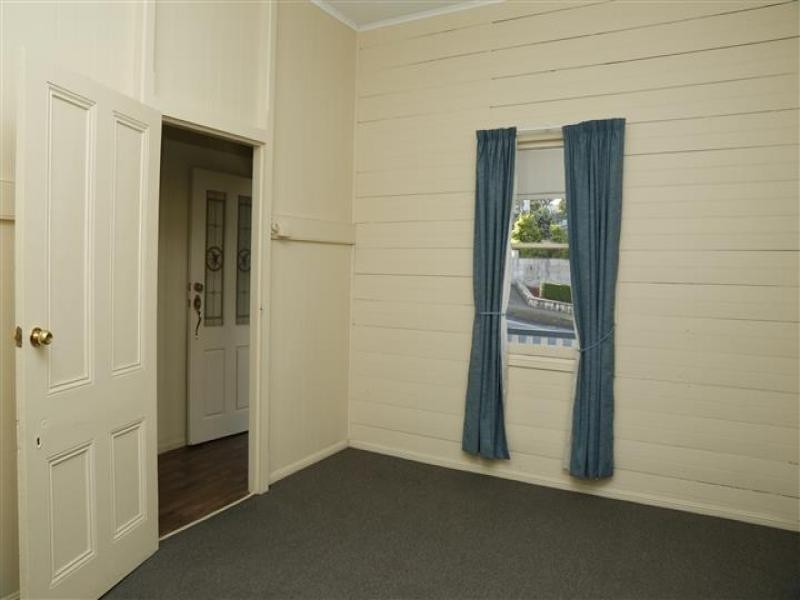 14 Darling Street, Ipswich QLD 4305