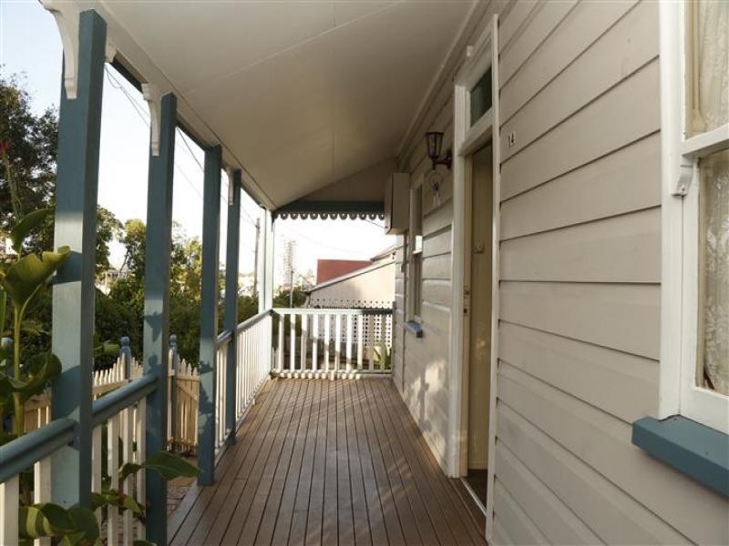 14 Darling Street, Ipswich QLD 4305