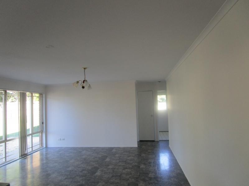 31a Walsh Street, Newtown QLD 4305