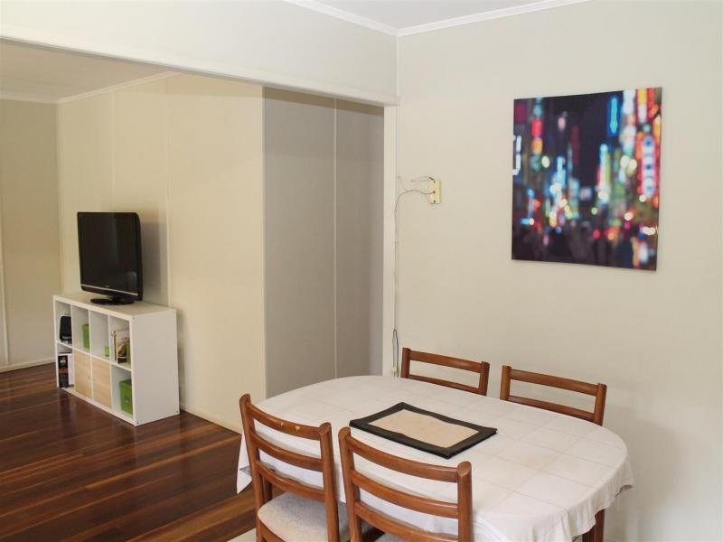 5 Irvine St, East Ipswich QLD 4305