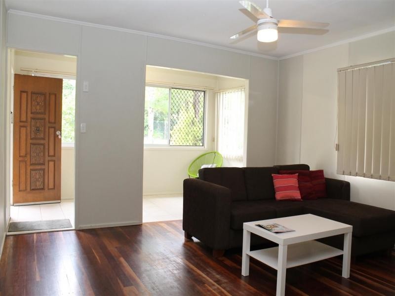 5 Irvine Street, East Ipswich QLD 4305