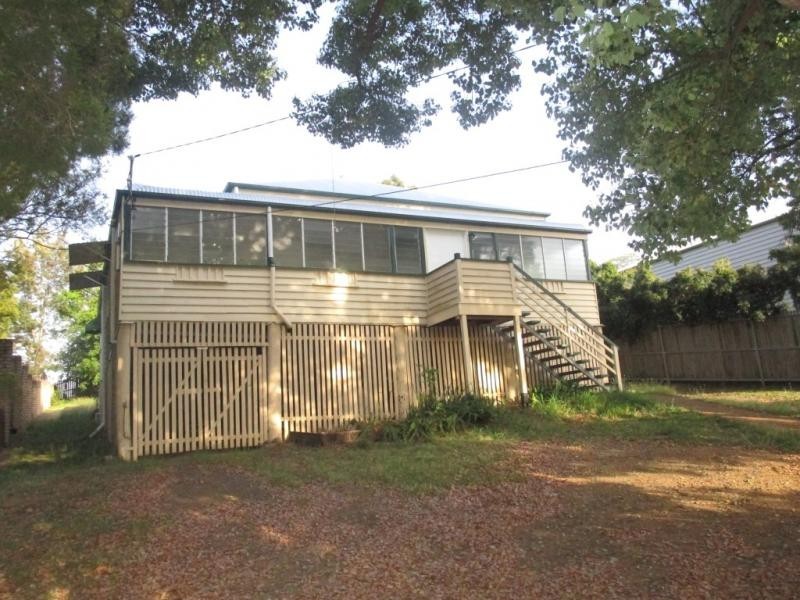 43 Margaret Street, Silkstone QLD 4304