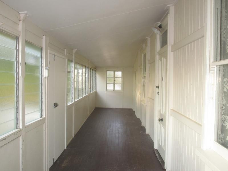43 Margaret Street, Silkstone QLD 4304