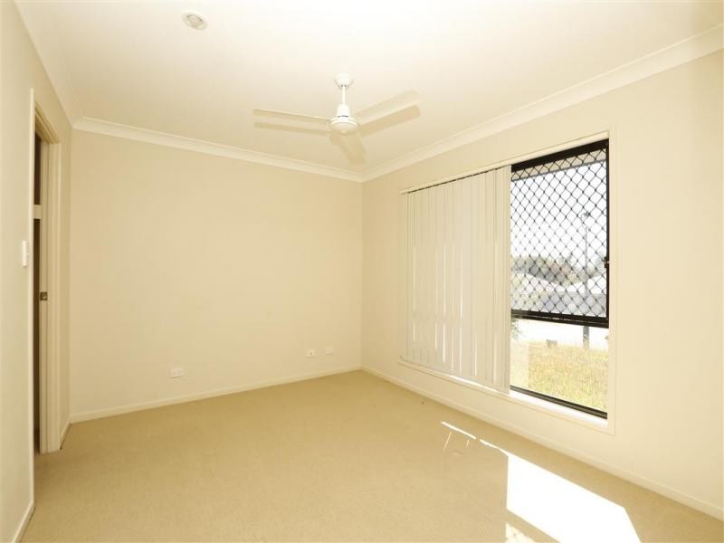 6 Bosswood Court, Yamanto QLD 4305