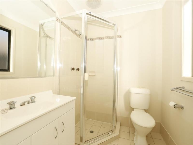 6 Bosswood Court, Yamanto QLD 4305