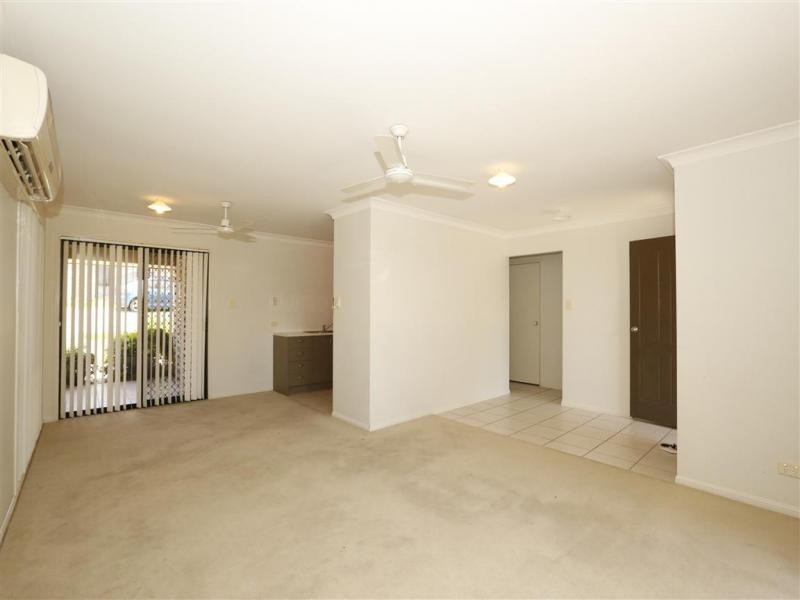 8a Phoenix Court, Churchill QLD 4305